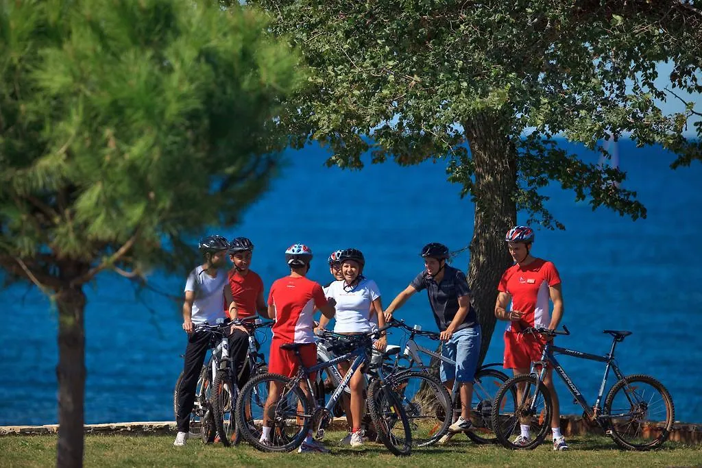 Holiday Mobile Homes Park Riviera Karigador Croazia