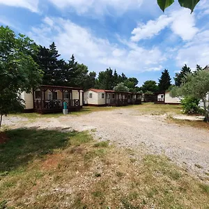 Kamp Rujno Starigrad Paklenica